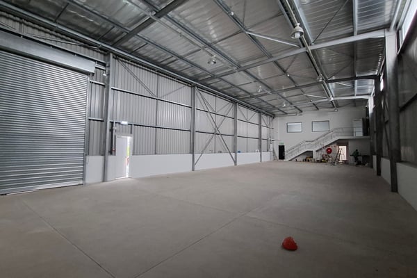 562m² Warehouse To Let in Glen Anil — image 5