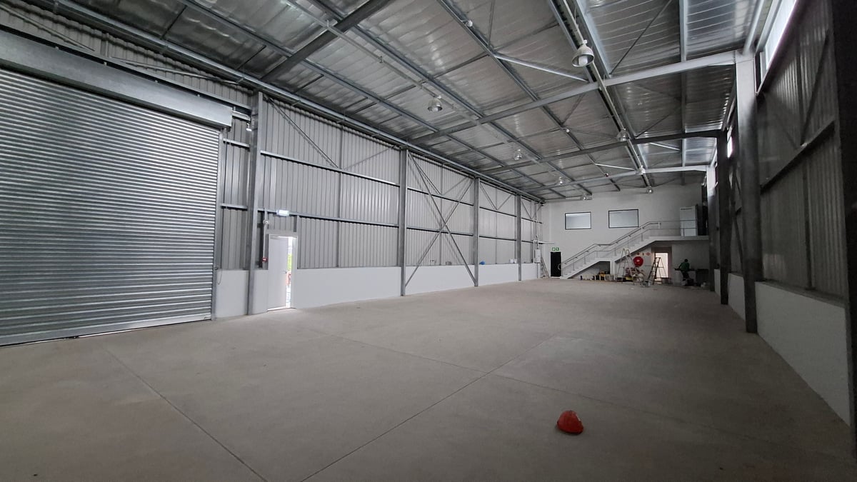 562m² Warehouse To Let in Glen Anil