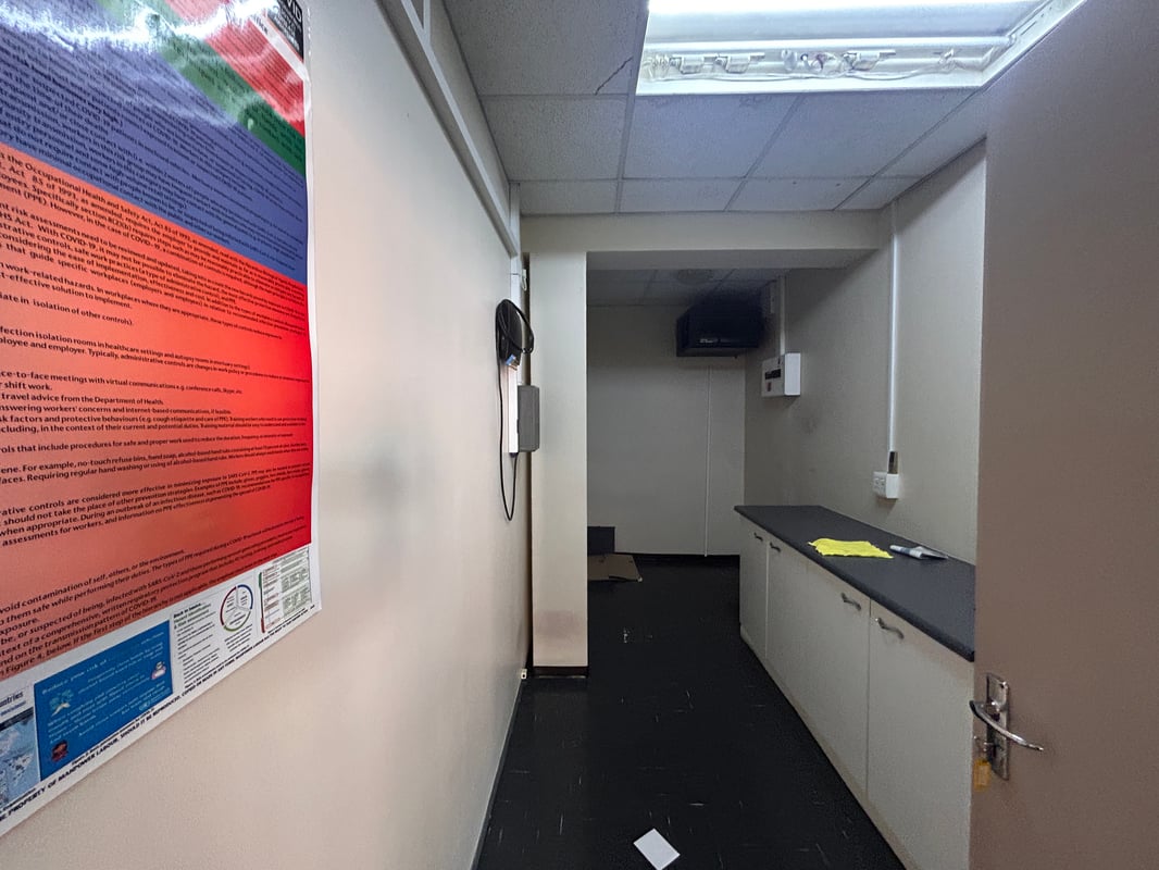 130m² Office To Let in Westville