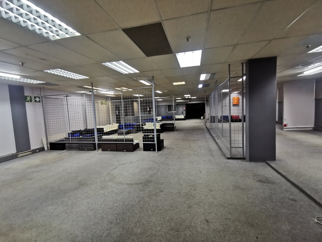 11 000m² Warehouse To Let in Jacobs