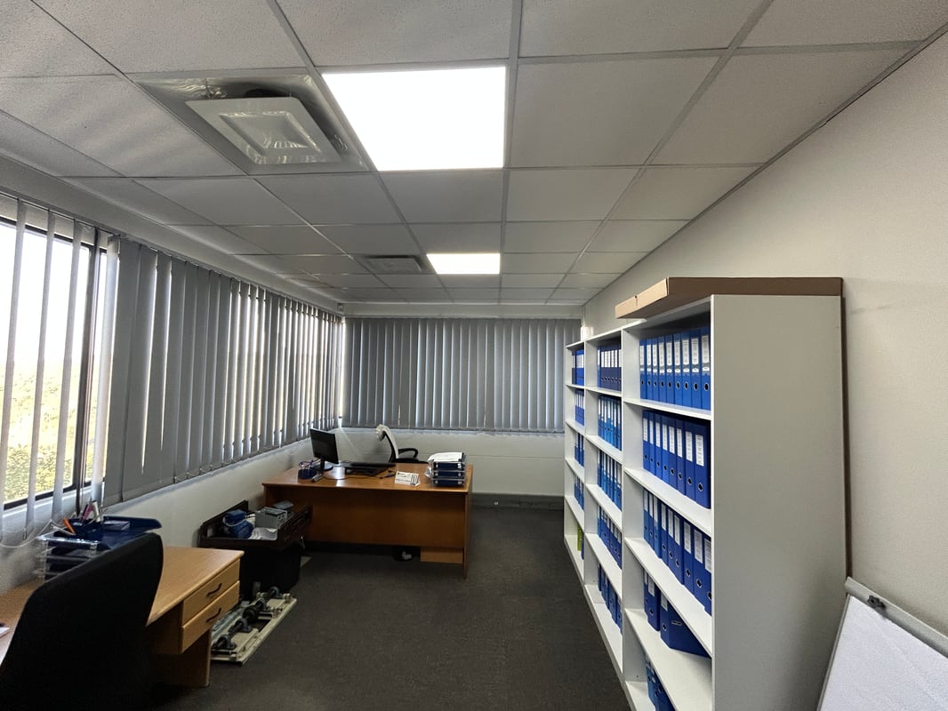 215m² Office To Let In Westway Office Park, Westville