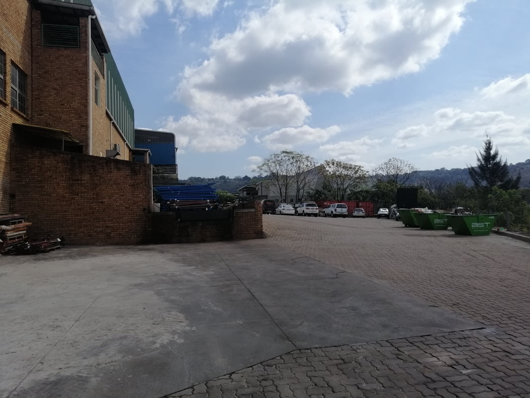 2 400m² Warehouse For Lease In Westmead 