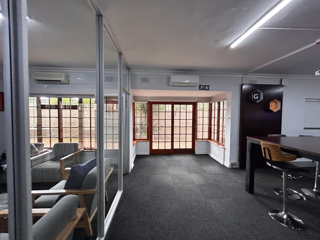 563m² Office To Let in Hillcrest