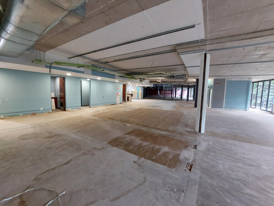 1951m² Office Space For Sale in Riverhorse Valley