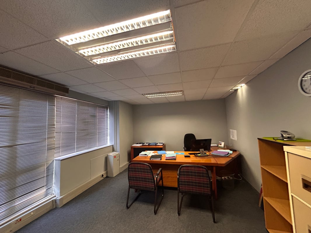 329m² Office To Let in Westville