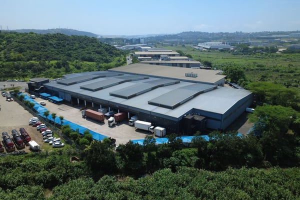 10 000m² Warehouse For Sale in Riverhorse Valley  — image 4