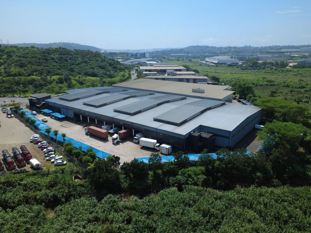 10 000m² Warehouse For Sale in Riverhorse Valley 