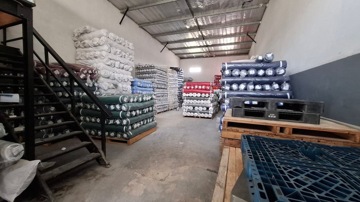 180m² Storage Unit For Lease in Springfield