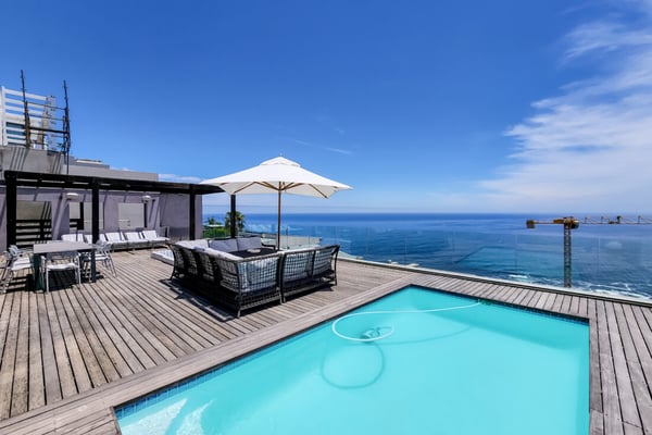 Sublime Views and Sophisticated Living - 3 Bedroom Penthouse