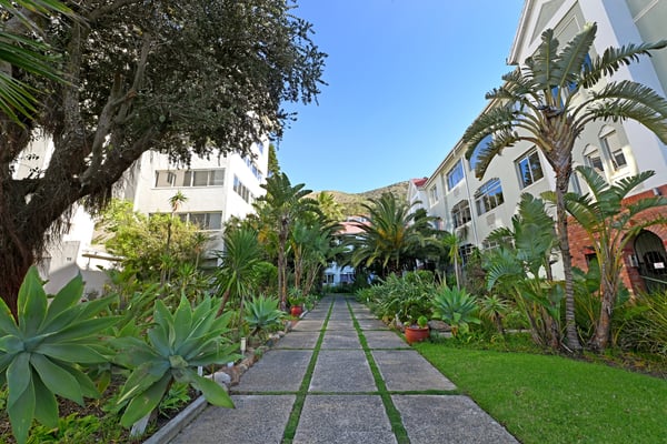 133 sqm renovator with three bedrooms and a tandem parking space