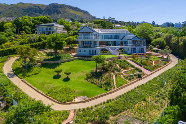 Constantia Upper home with incredible elevated views