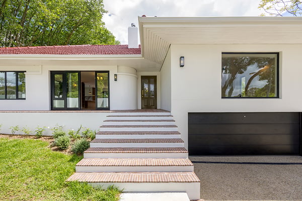 Fully renovated four bedroom Newlands home situated in Hiddingh Estate.