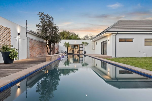 Newly renovated Golden Mile home in Rondebosch