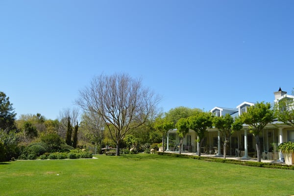 Charm and style in Constantia with beautiful mountain views