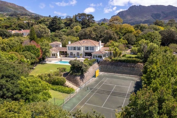 3 Gantouw Crescent, Constantia sold by Hardie Property
