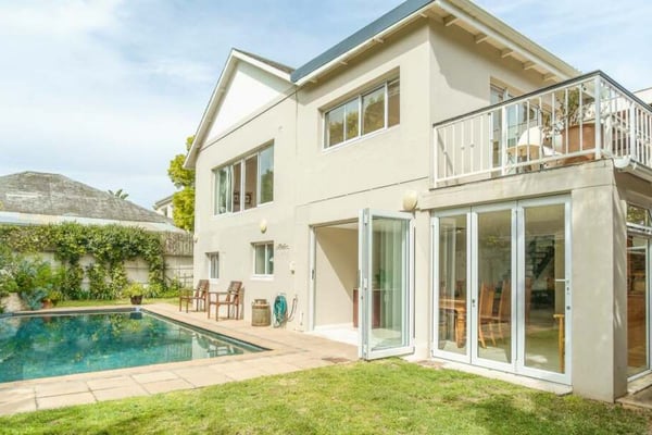 Family nest in popular Claremont Upper