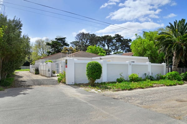 Dennendal Tokai Home