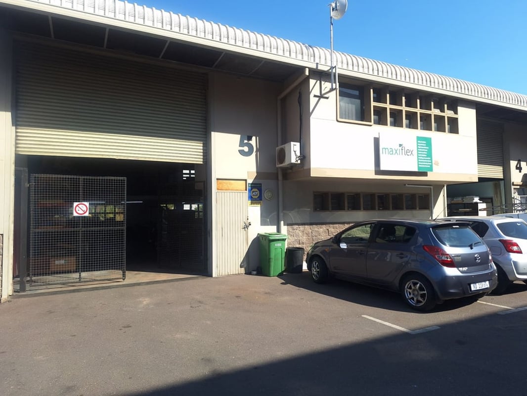 368m Warehouse For Lease In Westmead
