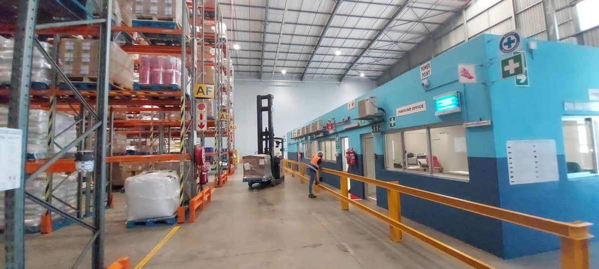 17 323m² Warehouse For Lease In Riverhorse Valley