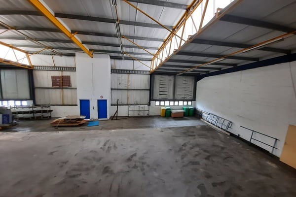 491m² Warehouse For Lease in Glen Anil — image 6