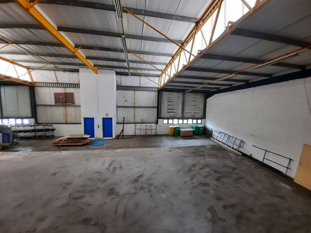 491m² Warehouse For Lease in Glen Anil