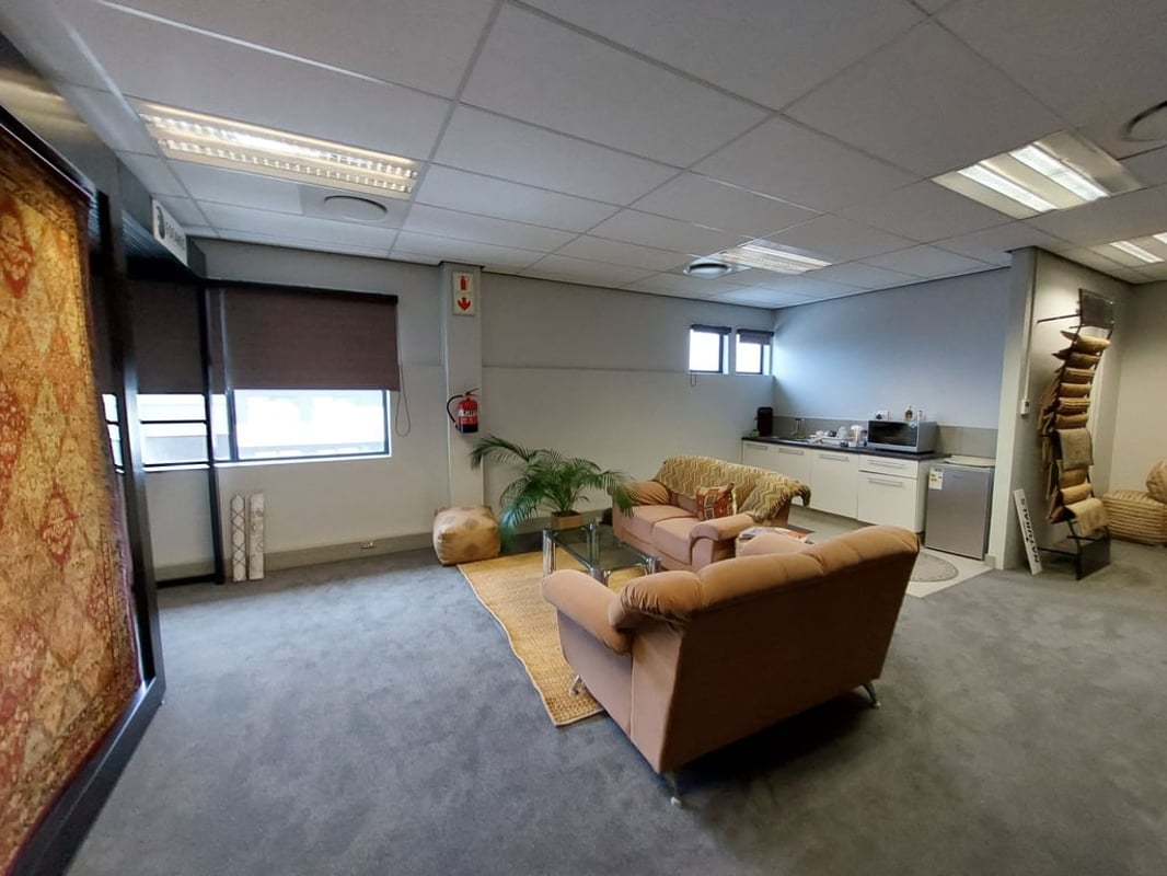 516m² Warehouse For Lease In Cornubia