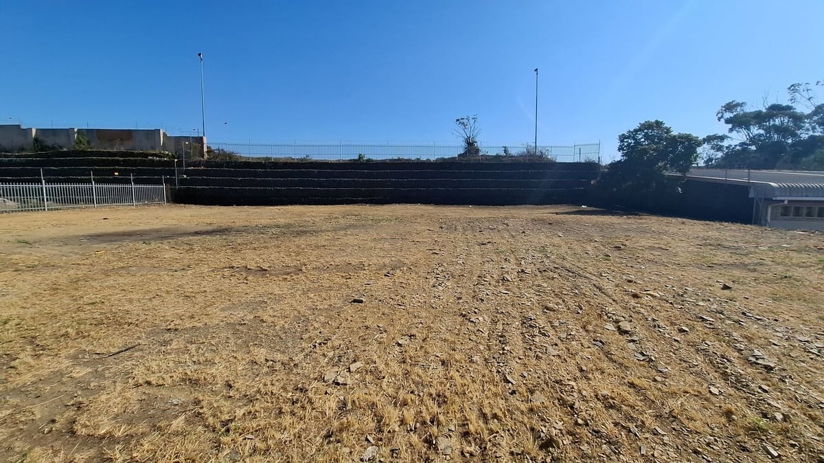 1200m² Yard For Lease in Briardene