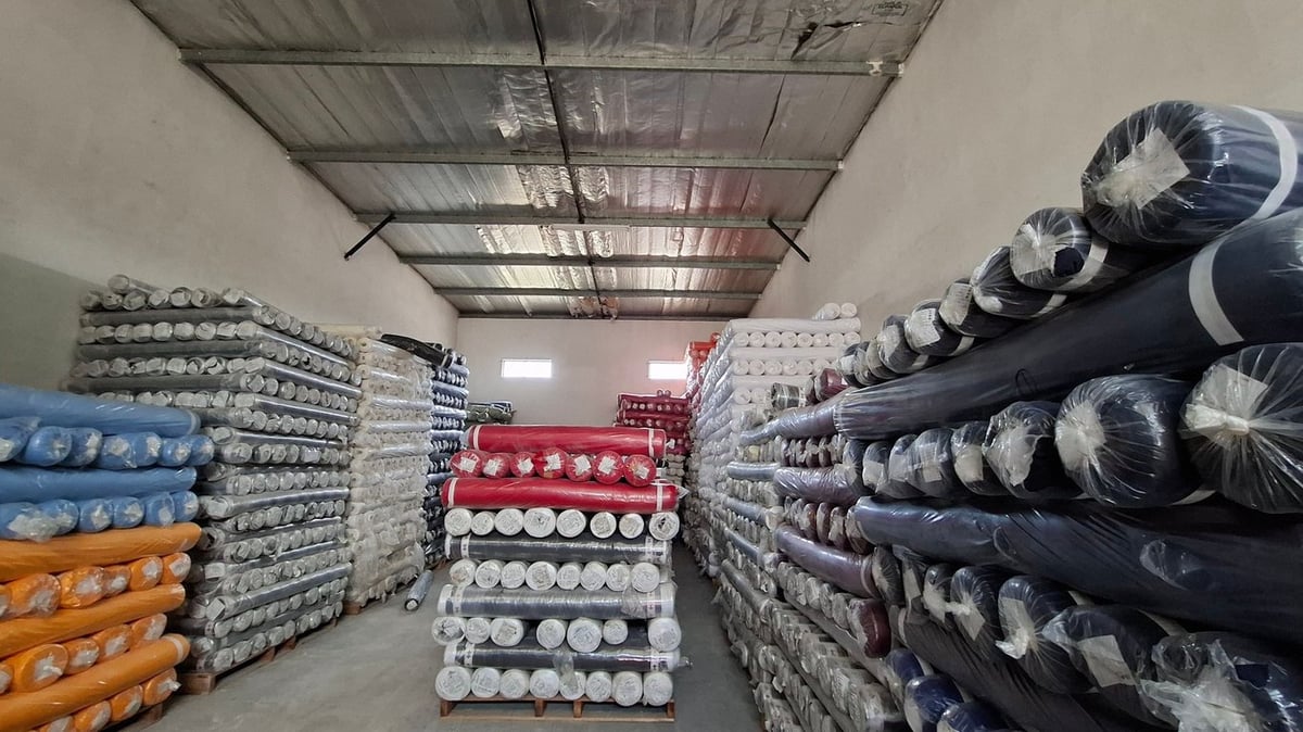 180m² Storage Unit For Lease in Springfield