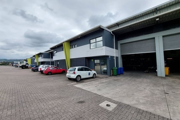 516m² Warehouse For Lease In Cornubia — image 4