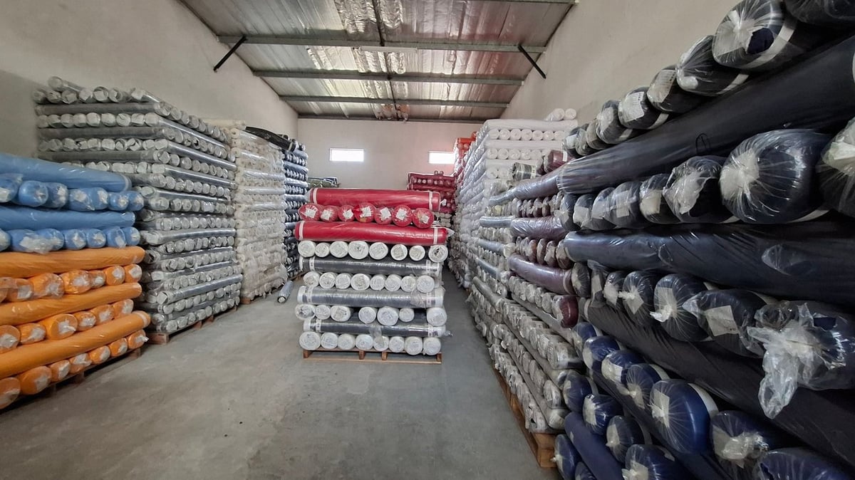180m² Storage Unit For Lease in Springfield