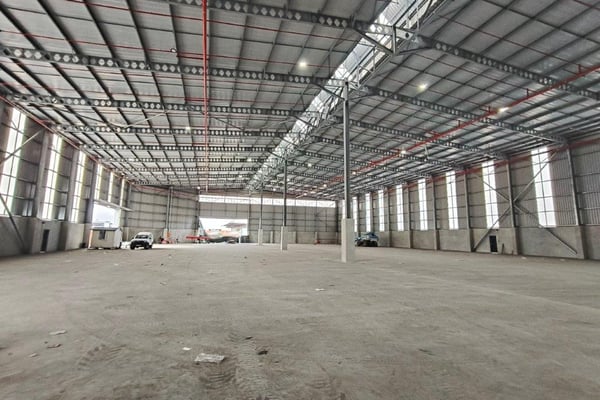 4,236m² Warehouse To Let