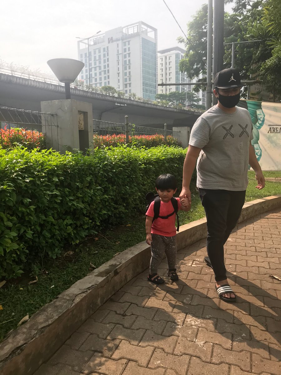 Program latihan ini saya gunakan ketika pertama kali pergi latihan gym.. awal berat badan 97kg