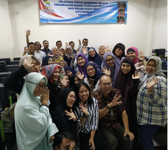 Digital Marketing Contributor & Instructor Experience, image 1