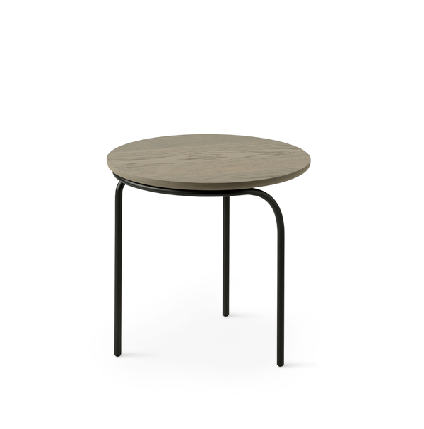 bijzettafel ova in hout met zwart frame pode cruquius design