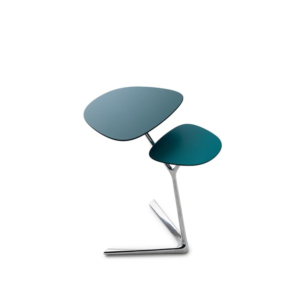 bijzettafel portello leolux design in blauw chroom
