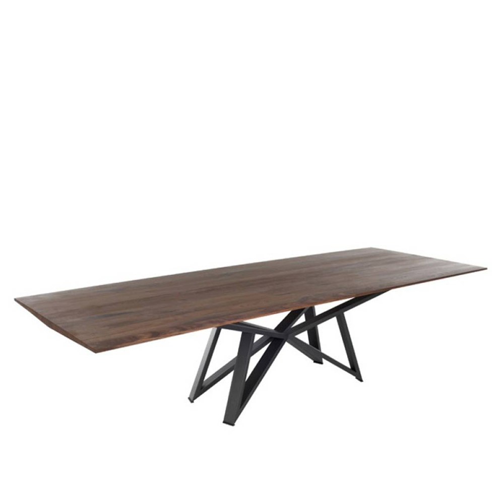 eettafel stella van bert plantagie zwarte poten en bruin eiken blad zijaanzicht