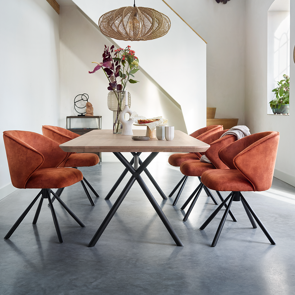 sfeer eettafel pantila inhouse houten eetkamertafels cruquius