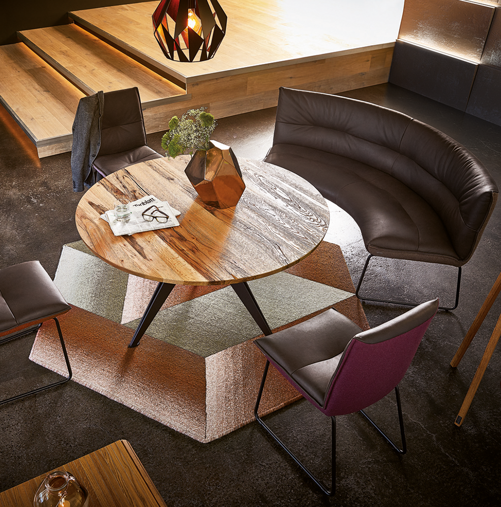 bank essay met stoel S1211 koinor cruquius boulevard deruijtermeubel