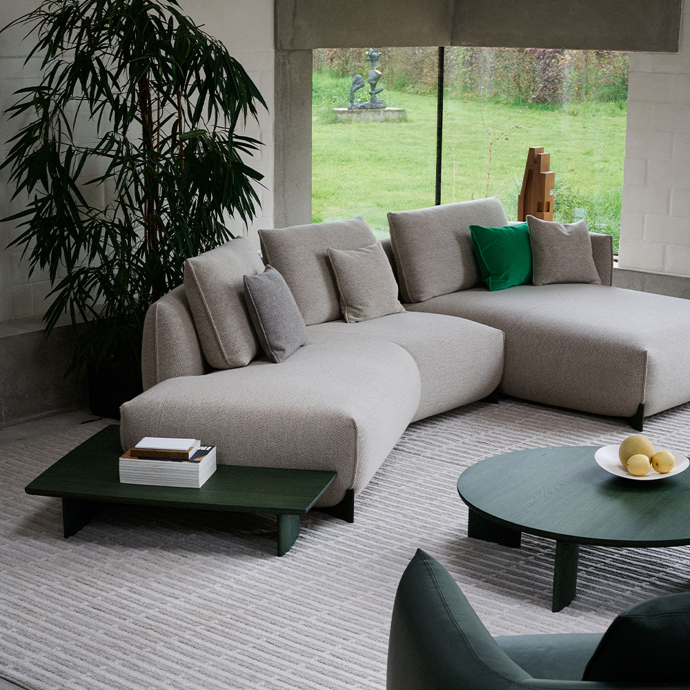 sfeer inspiratie hoekbank naila in stof beige van leolux cruquius licht grijs