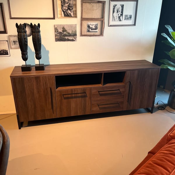 Sparcia dressoir