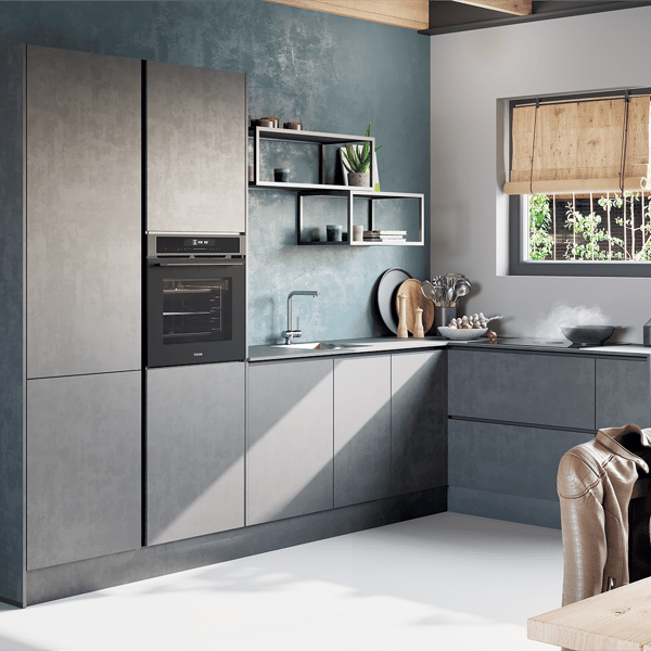 Keuken Rodez Beton met stoere betonlook, luxe werkblad en innovatieve keukenapparatuur. Stijlvolle en robuuste keuken met industriële uitstraling.