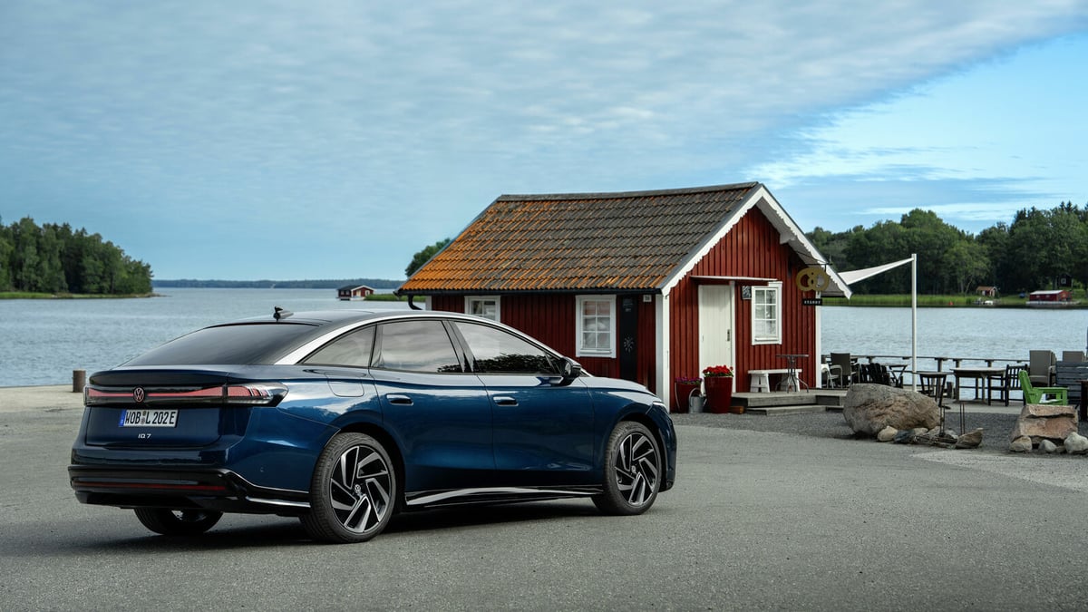 BMW와 SOLARWATT V2H 관련 이미지