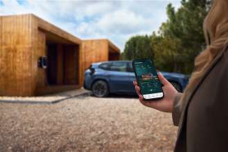 BMW와 SOLARWATT V2H 관련 이미지