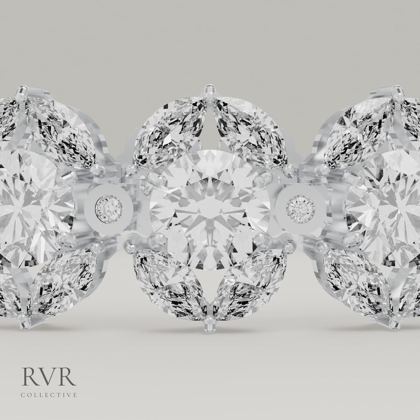 Three links face on, each round in a diamond of marquises