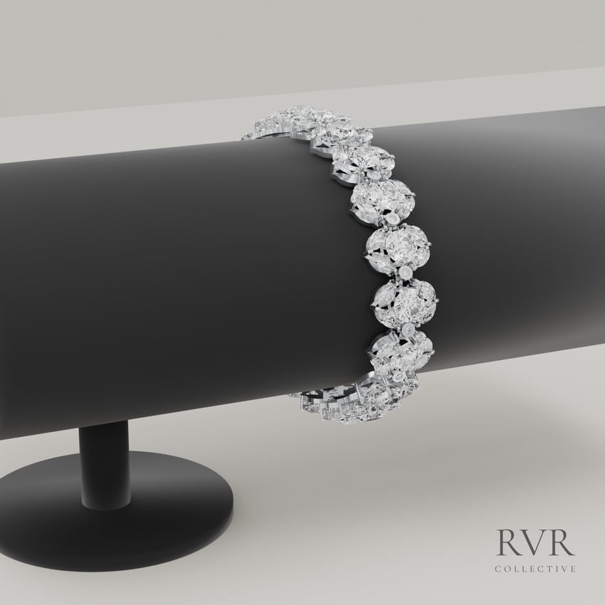 Compass line bracelet in platinum on a black velvet bracelet bar