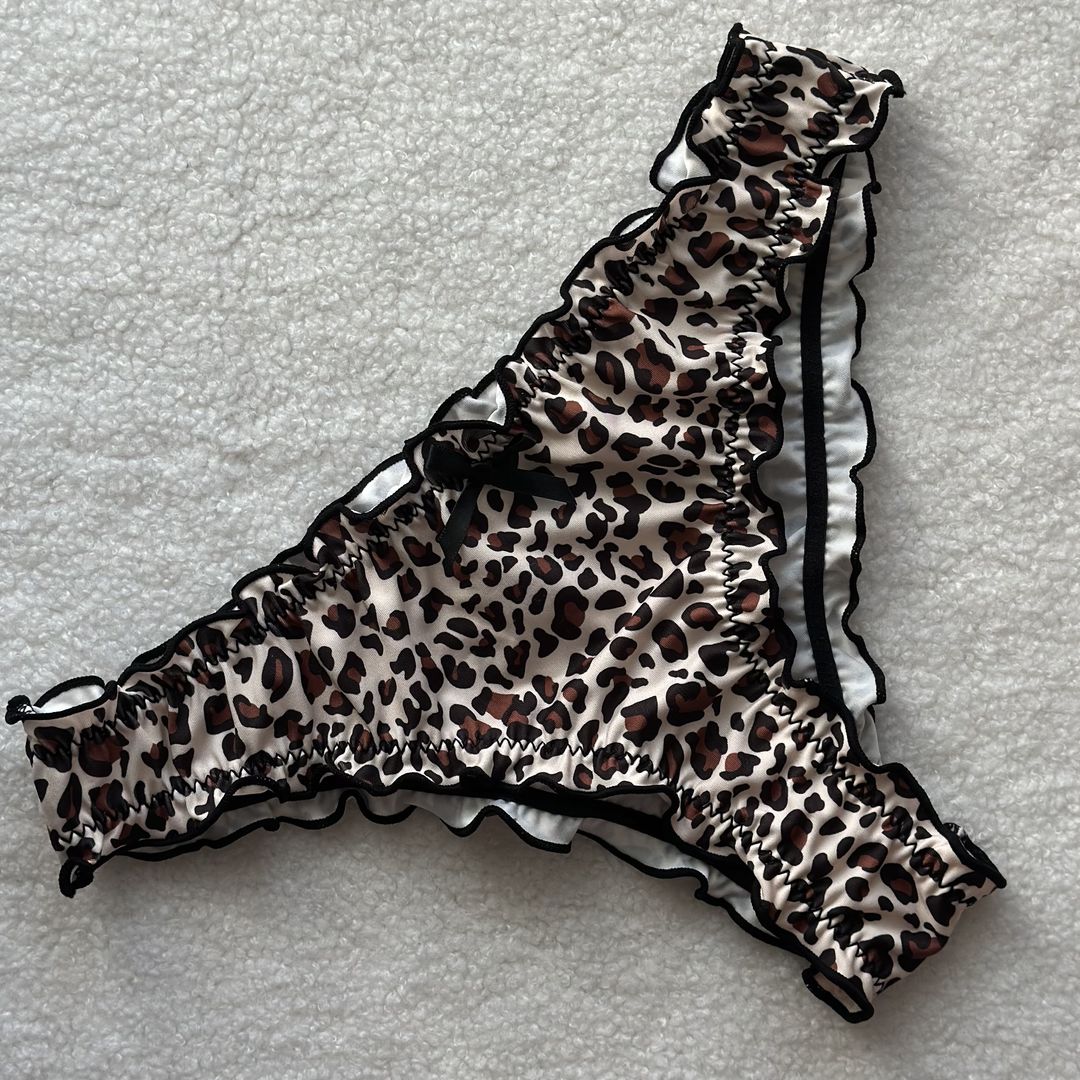 Трусики бразиліана зефірки