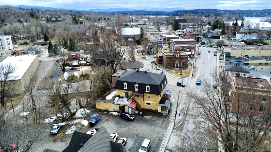 Image 4