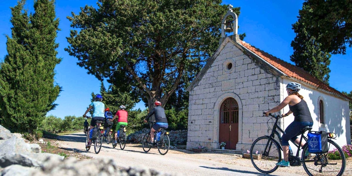 Tour de South Dalmatia Islands E-Bike Cycling Tour - 8 days