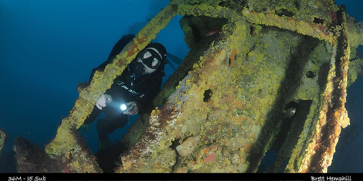 Scuba Dive | J5 (Intact) Wreck 33-36m (Queenscliff)