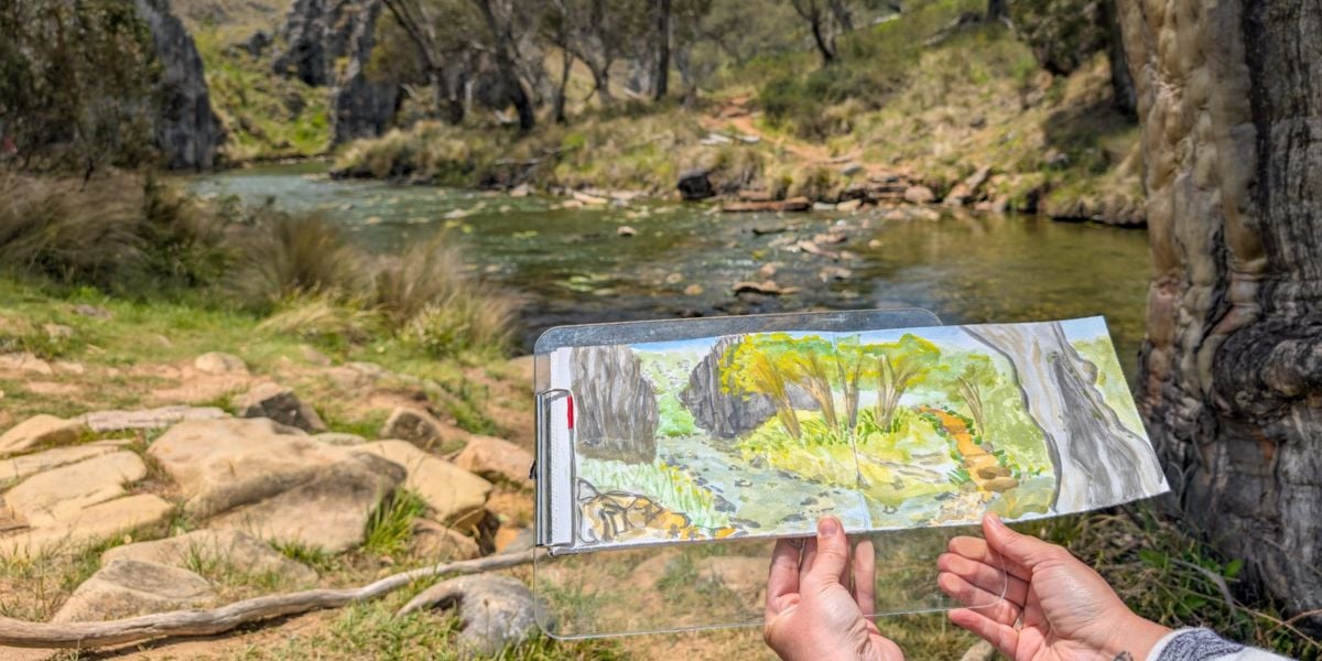 Paint & Hike: Blue Waterholes (4 Days)